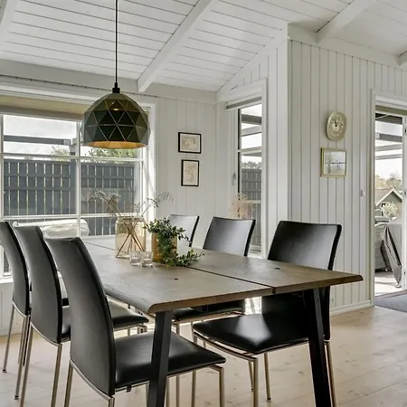 بيت للعطل Antti - 350m From The Sea By Interhome Millinge