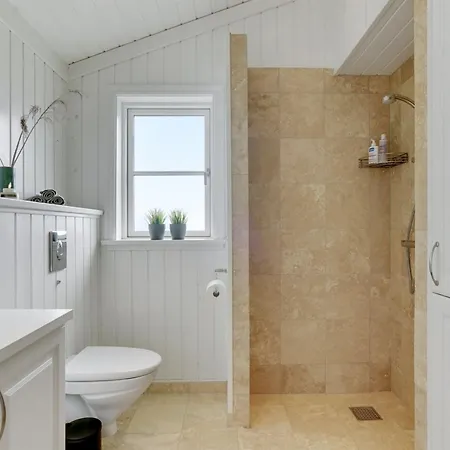 בית נופש Antti - 350m From The Sea By Interhome