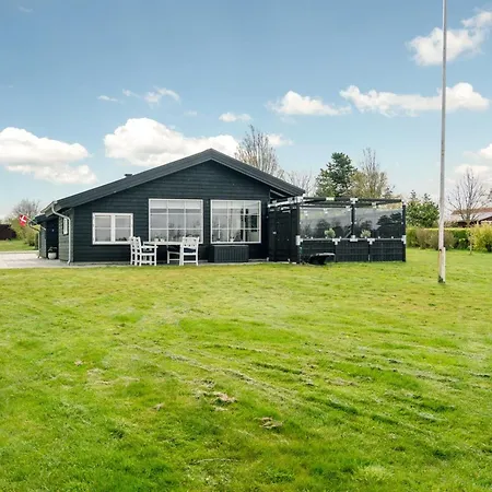 Antti - 350m From The Sea By Interhome *