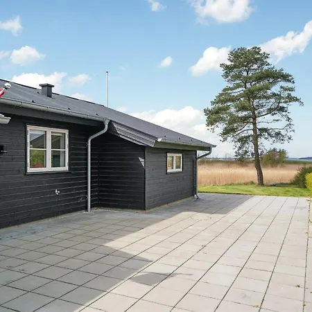 Antti - 350m From The Sea By Interhome Millinge